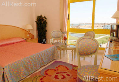 Raouf hotels International Sun 18